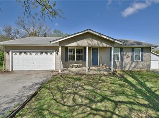 7315 Sennawood Dr, Cedar Hill, MO 63016