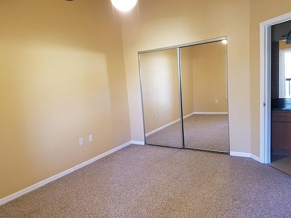 5th image of 409 Fountainhead Cir Unit 237