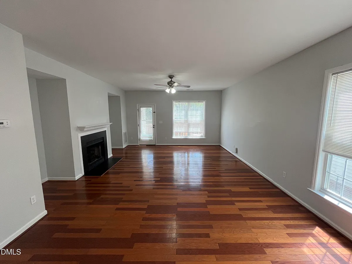 Building Photo - 2036 Turtle Point Dr
