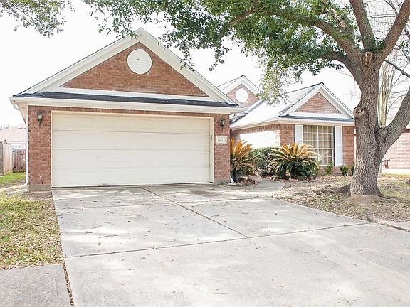 2nd image of 6223 Newbury Dr