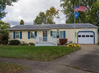 28915 Frank Ct, Elkhart, IN 46516