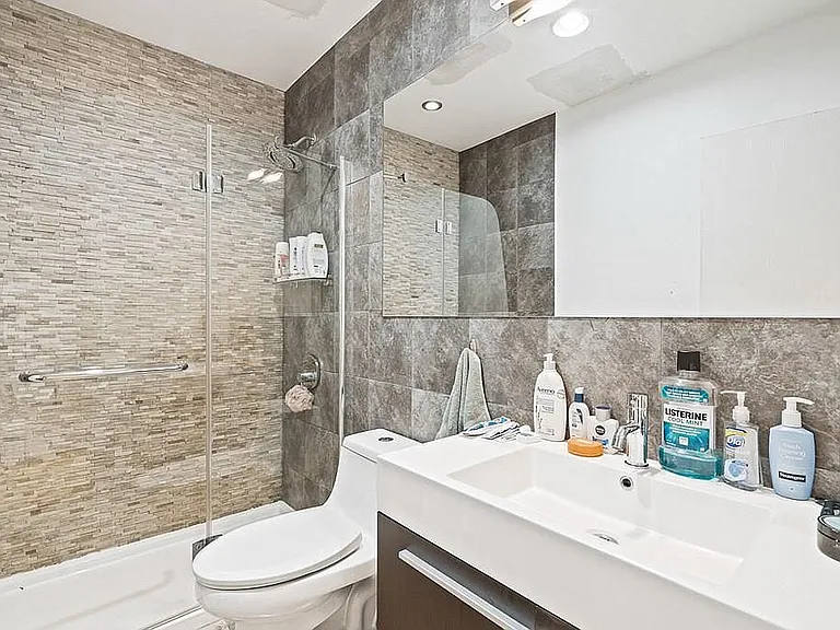 325 Columbus Ave #8 — Photo 15