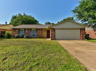 2116 Memphis Dr, Norman, OK 73071