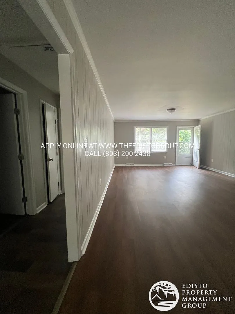 450 - 452 Wannamaker Street — Photo 4