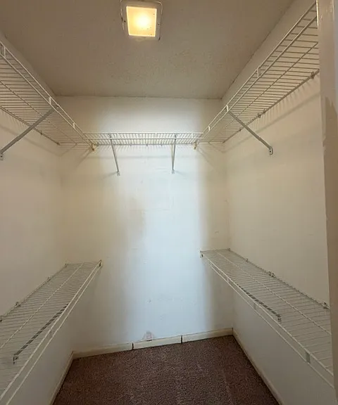 202 Adams Dr — Photo 12
