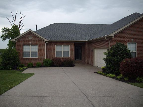 3rd image of 1103 Leawood Dr #114