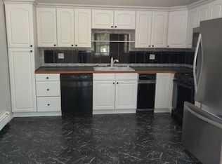 71 Pine St, Seabrook, NH 03874