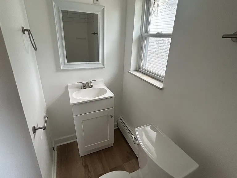 1048 Brackenridge Ave #2 — Photo 9