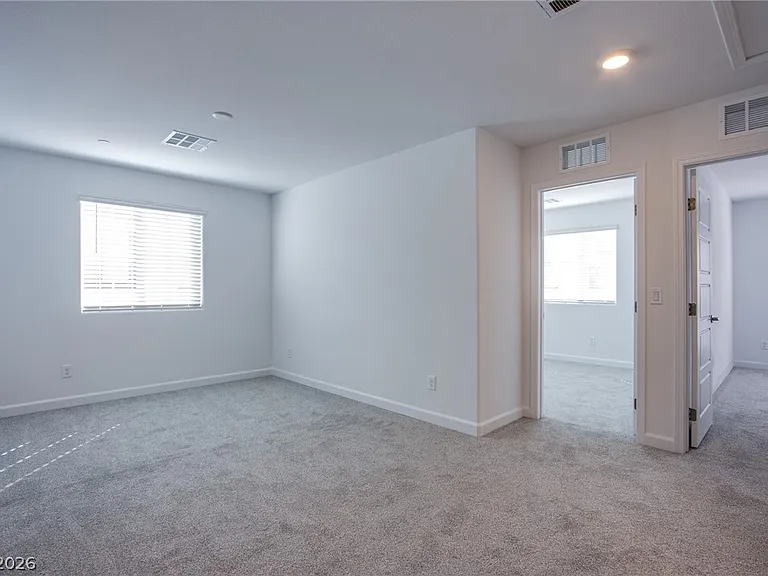 843 Watford Pl — Photo 15