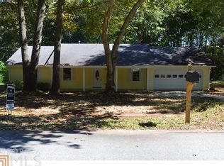 130 E Country Woods Dr, Covington, GA