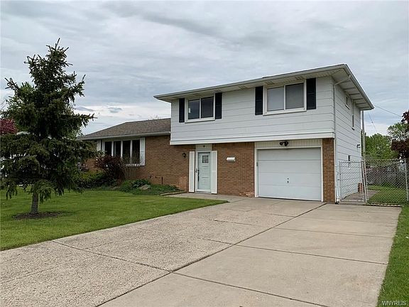 2nd image of 59 Monarch Dr
