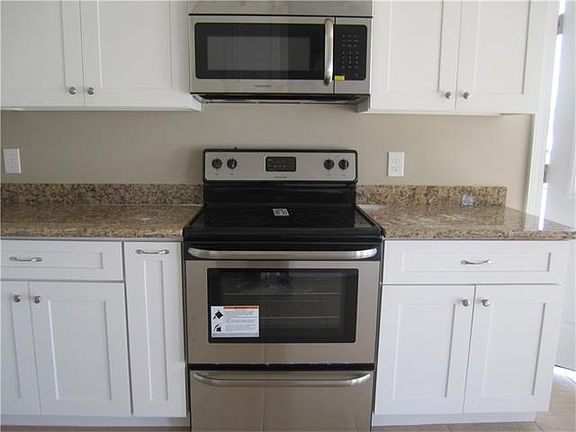 5th image of 2265 Brighton Pl