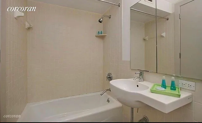 Rented by Corcoran | media 18