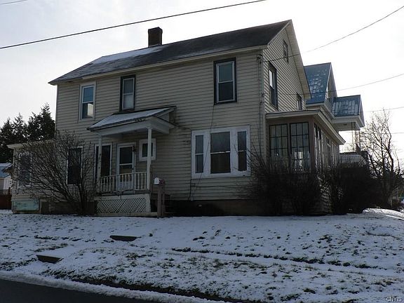 4th image of 1015 Campbell Ave