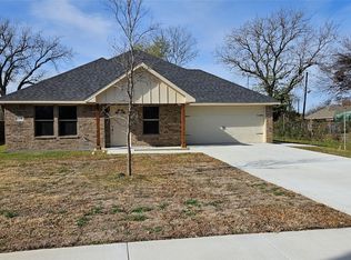 1006 S Catherine St, Terrell, TX 75160