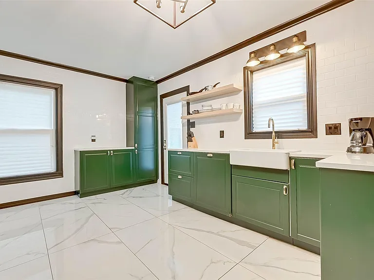 3222 Oakdale St — Photo 17