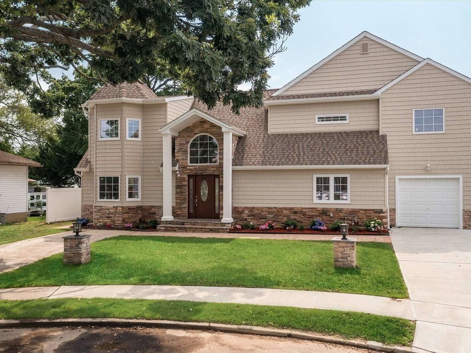 1634 Carla Lane, East Meadow, NY 11554 Zillow