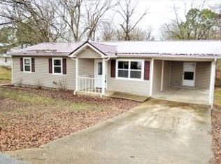 922 Covey Ln, Harrison, AR 72601