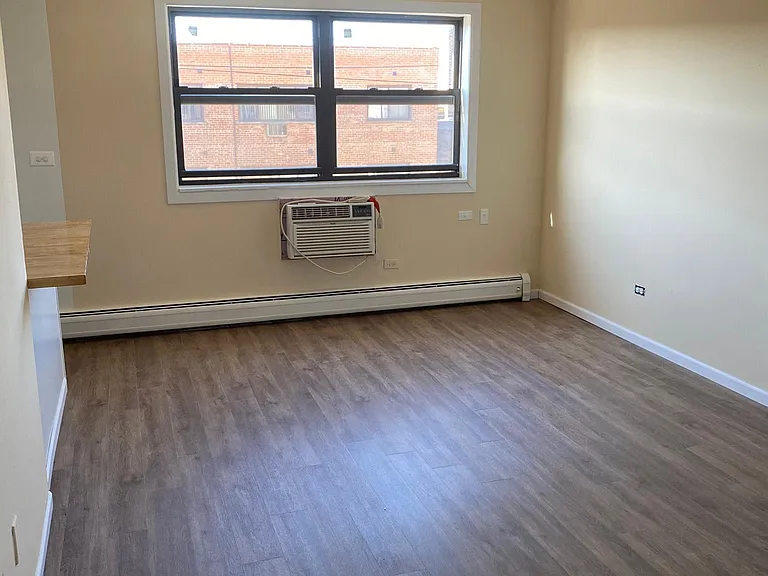 1025 W Hollywood Ave #424 — Photo 5