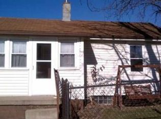 401 N 1st St, Hanna City, IL 61536