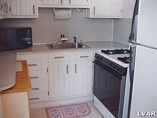 2nd image of 2323 3rd St