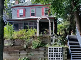 136 S Pine Ave, Albany, NY 12208