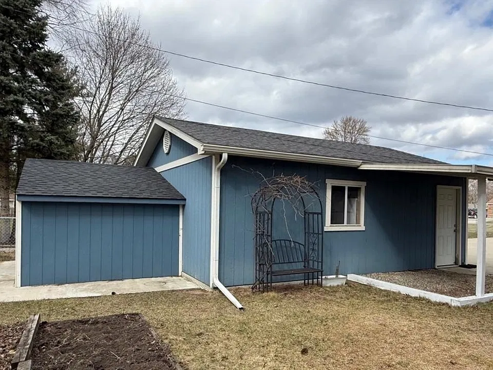 2440 Eastern Ave