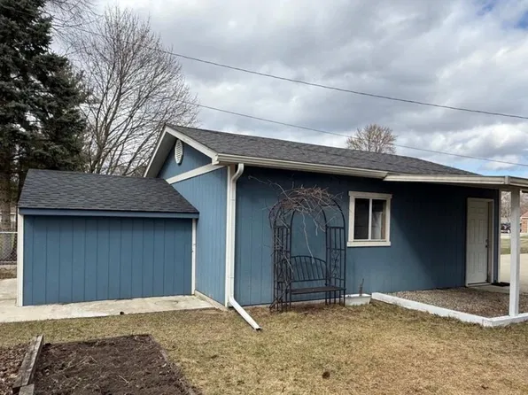 2440 Eastern Ave, Rochester Hills, MI 48307