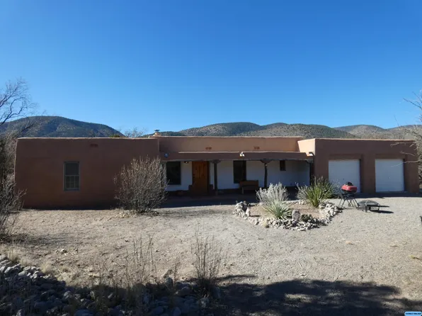 10 Red Colt Dr, Glenwood, NM 88039