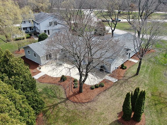5th image of 10408 N Greenside Ct