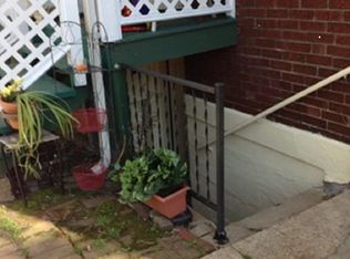 7433 Zephyr Pl, Saint Louis, MO 63143