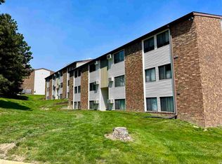 904 Benton Dr APT 31, Iowa City, IA 52246
