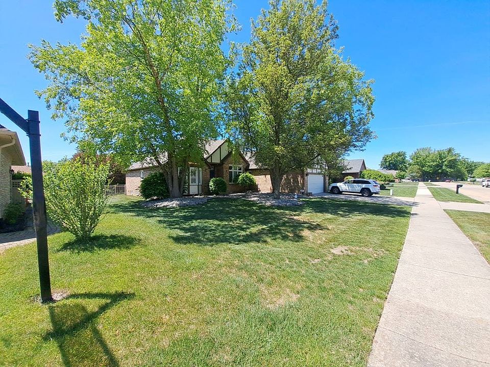 2nd image of 48675 Lorenzo Dr