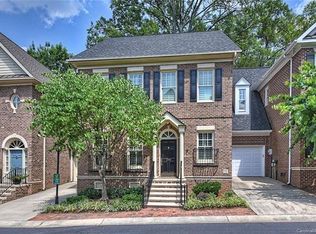 1104 Dilworth Crescent Row, Charlotte, NC 28203