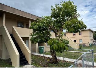 3221 NW 48th St #3221, Miami, FL 33142