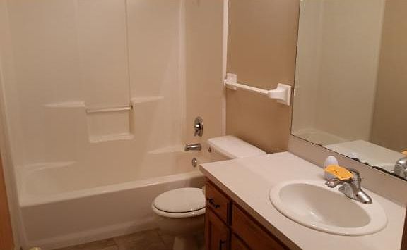 4th image of 177 Smoketree Ln