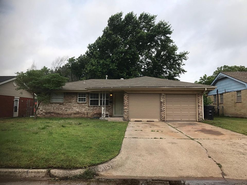 1st image of 1117 Harrington Dr