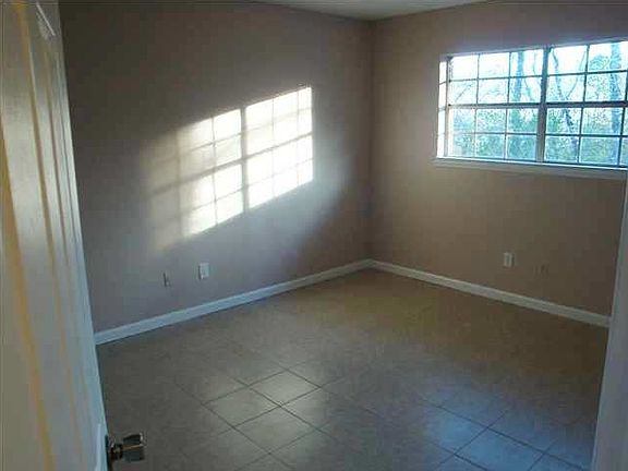 5th image of 5774 Taggart Dr