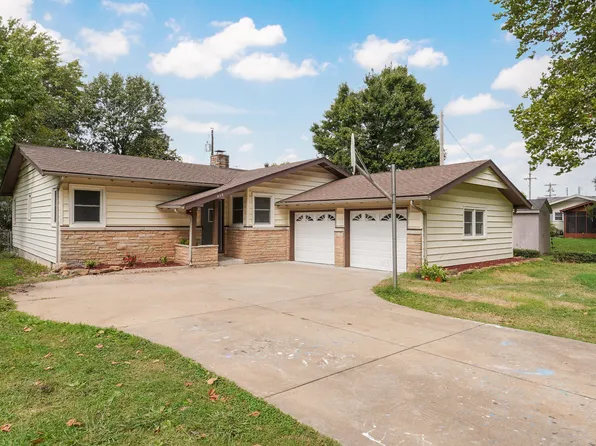 923 N Lone Pine Ave, Springfield, MO 65802
