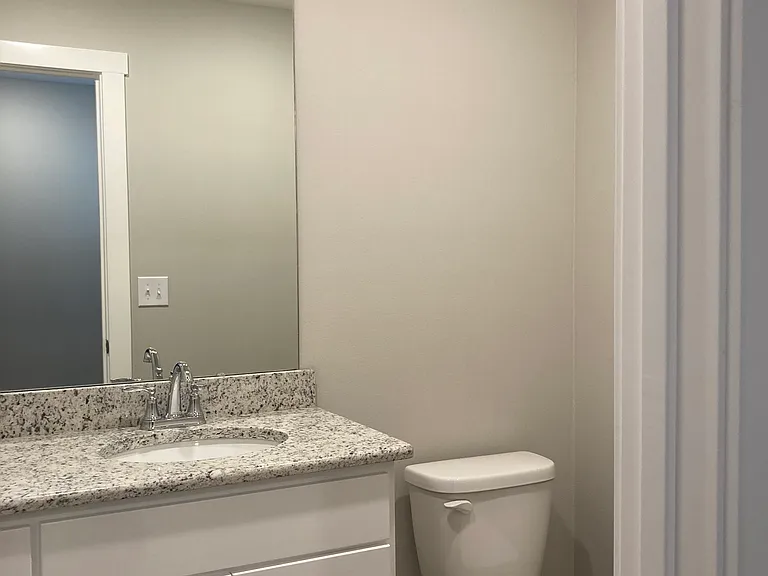 1000 S Brooks Ave #1002 — Photo 12