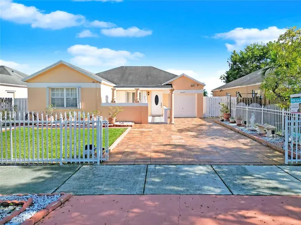 20249 NW 32nd Ave, Miami Gardens, FL 33056