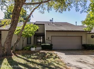 4908 Cedar Dr, West Des Moines, IA 50266