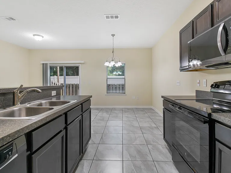266 Moultrie Village Ln — Photo 17