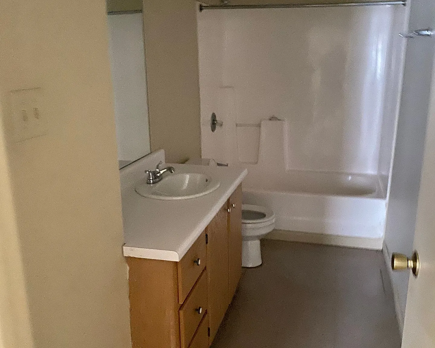 Monthly Paid Rent — Photo 2