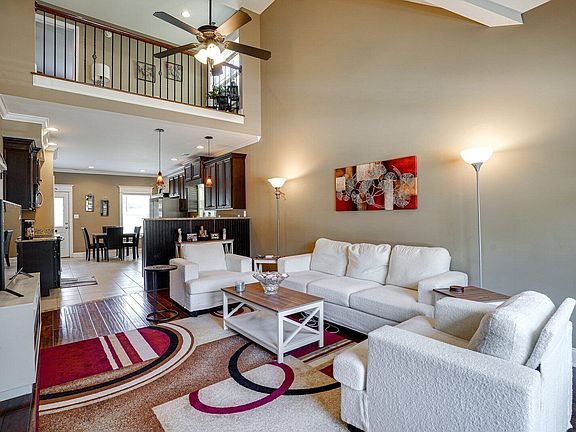 5th image of 1707 New Castle Dr NE Unit N-e