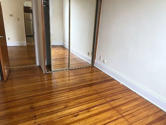 2nd image of 25-43 33rd St #2