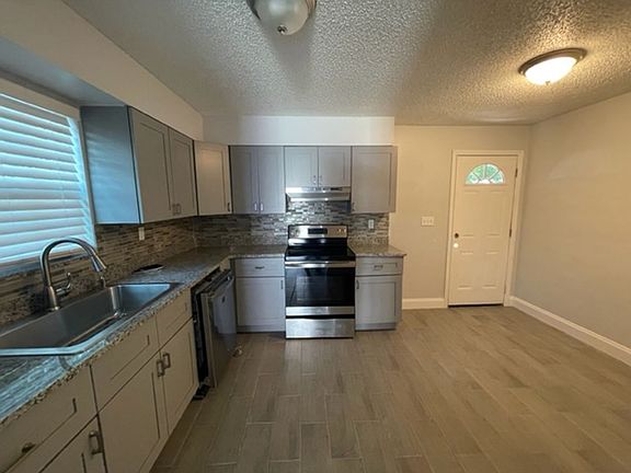 4th image of 808 Van Lieu St APT A