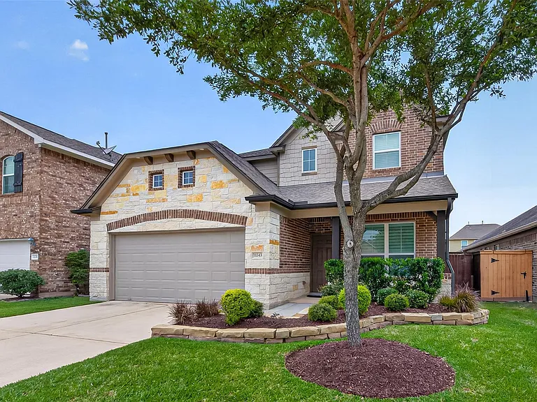 11343 Rossum Creek Dr — Photo 2
