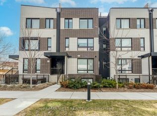 Reunion Crossing Urban Towns, Toronto, ON M6N 0B5