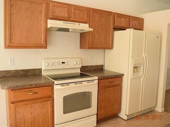 4th image of 1701 SW Victor Ln